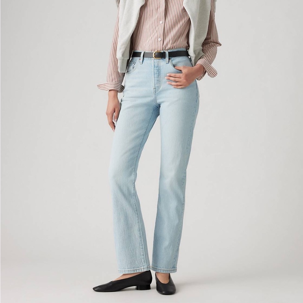 Levi's Light Blue Straight Leg Jeans W24 L30